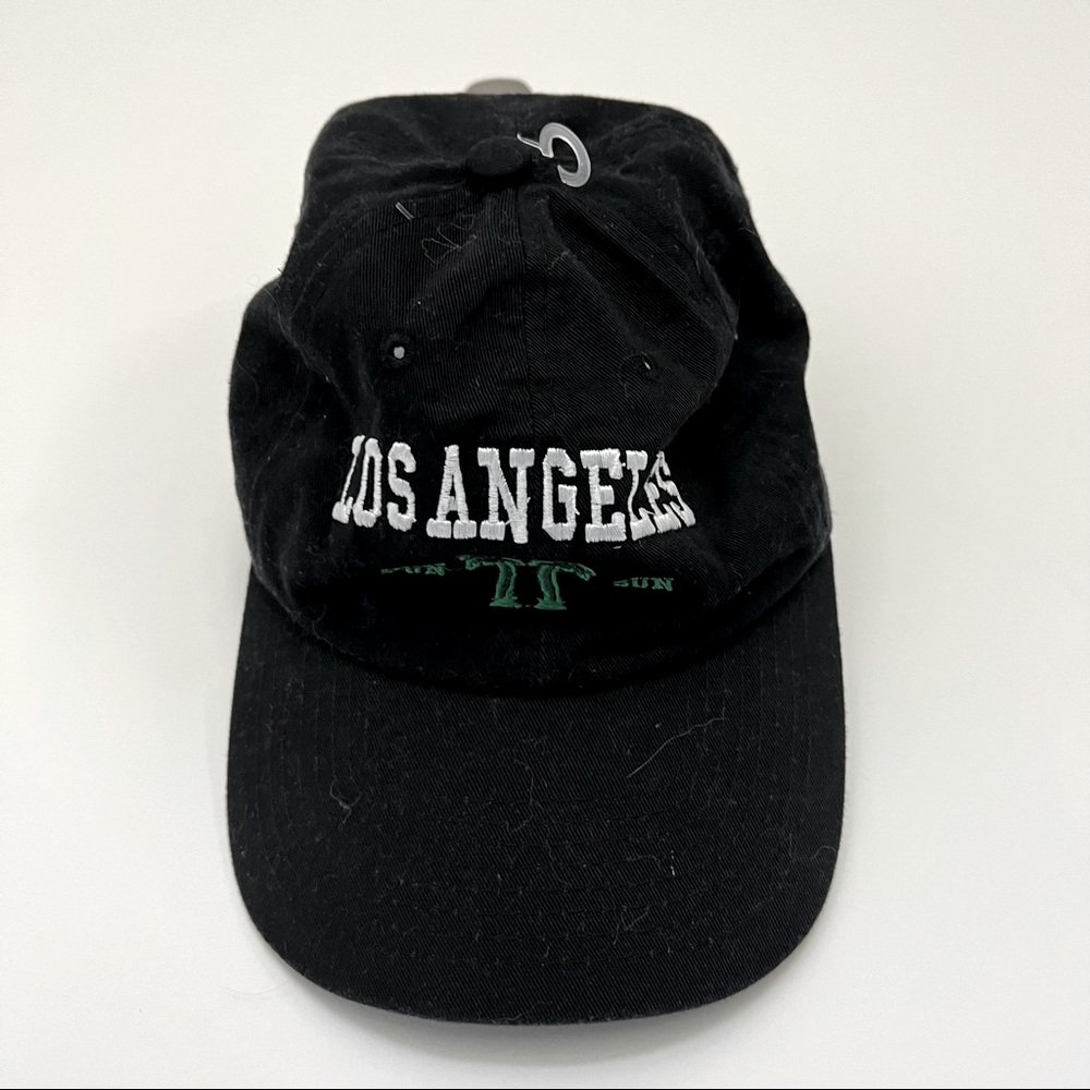 Los Angelos Hat With White Detailing And Black Base